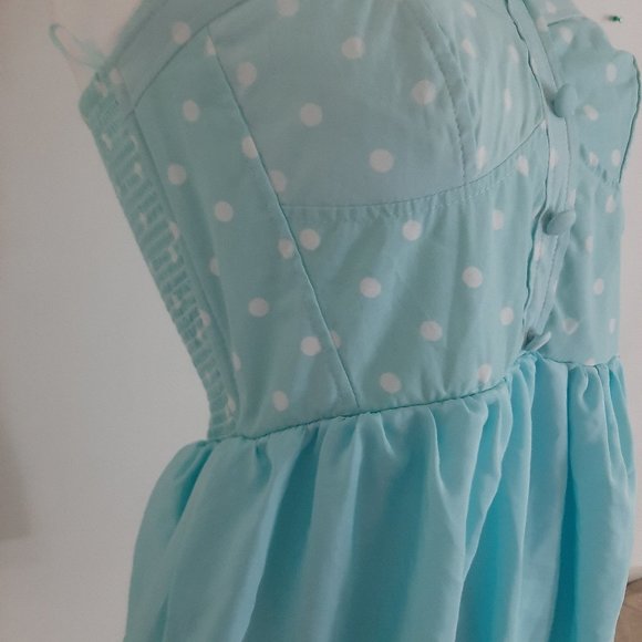 Dress - Picture 1 of 4